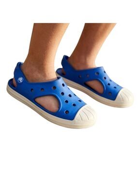 Crocs Unisex Big Kids Size J3 Blue Shoes Sandals